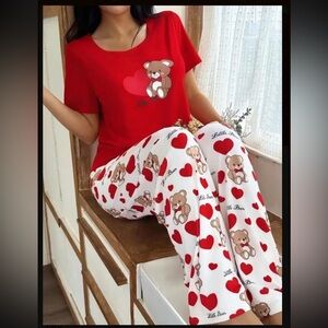 Teddy Bear Print tshirt. This listing is for shirt only.